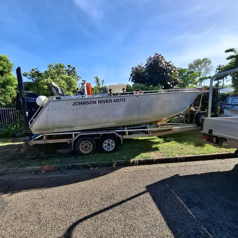 Side profile of the Fishseeker plate alloy hull